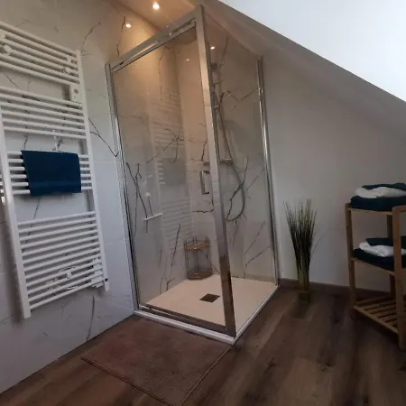 Duplex Cosy: Bayeux Getaway with Terrace Apartment Sommervieu Exterior photo